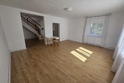Casa in Andrei Muresanu, 5 camere, ultrafinisata! - 2