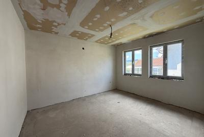 Casa semifinisata de vanzare | Cartier Recea | 604 mp teren| 104 mp utili. - 2