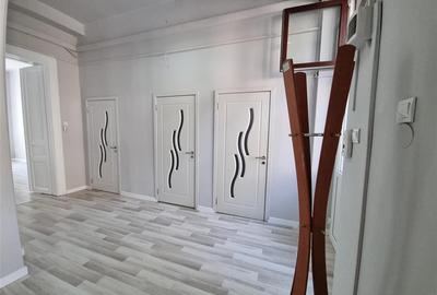 Apartament cu 2 camere, Central, Camera de Comert - 7
