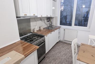Apartament cu 3 camere semidecomandat în Gheorgheni