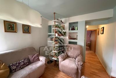 Apartament de vanzare cu 2 camere, cu centrala, parter, in  Aradului - 4