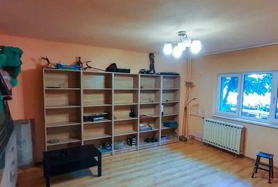 APARTAMENT 3 CAMERE-DRUMUL SARII-CALEA 13 SEPTEMBRIE-LICEUL ION BARBU - 1