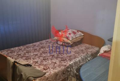 Apartament 3 camere -Craiovita Noua