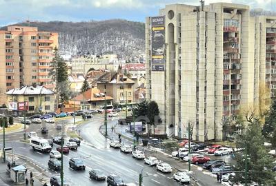 Vânzare apartament 2 camere, bulevardul Grivitei, Brașov - 1