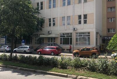 SPATIU COMERCIAL CU DESCHIDERE 30 ML LA BULEVARDUL REVOLUTIEI - 6