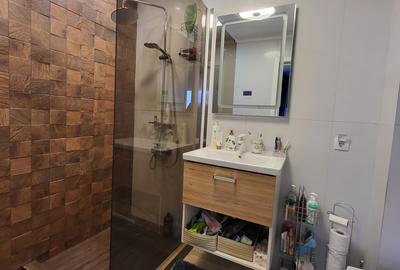 Se vinde penthouse finisat mobilat - 2