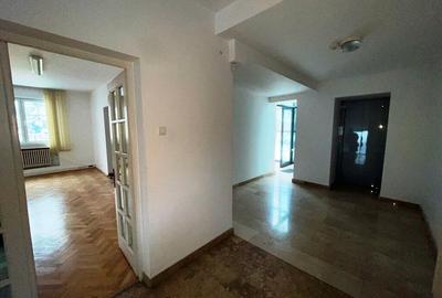 Baneasa - Strada Garlei imobil D+P+2 cu 523 mp utili 5000 Euro - 5