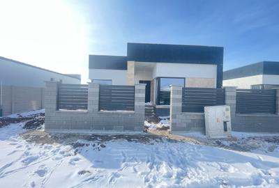 Casă individuală cu 4 camere în Berceni