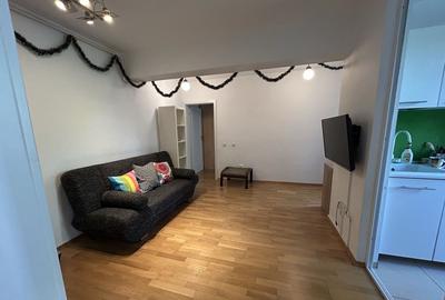 Apartament de 3 camere,centrala proprie,parcare, la 6 minute de metrou-Lujerului - 1