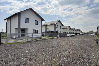 Casa Dragomiresti-Vale, P+1+Pod, 4 Cam, STB, Teren :335mp, Comision 0% - 3