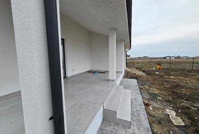 Duplex nou, P+M, Moșnița Veche, finisaje moderne, comision 0% - 24