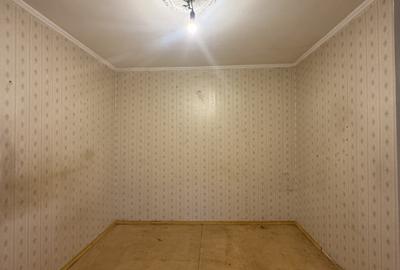 Apartament cu 3 camere semidecomandat în Tomis Nord