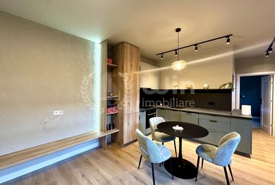 Apartament cu 2 camere semidecomandat, mobilat în Central