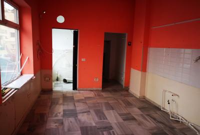 Spatiu Piata Ovidiu 50 mp parter cu demisol 50 mp - 3