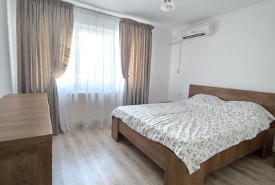 Apartament cu 3 camere semidecomandat în Viziru 1
