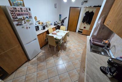 Apartament 2 camere 59mp Sos Colentina McDonald's  vezi video - 4