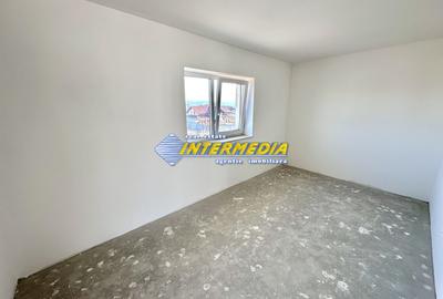 Casa noua in Cetate 4 camere teren 340 mp finisata 90 % - 6