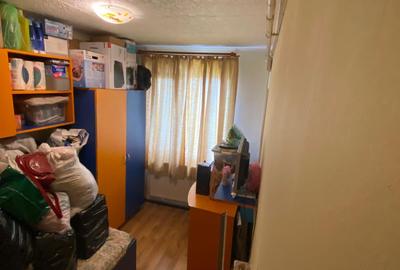 ENESCU , apartament cu 3 camere ,etaj 4 -acoperis! - 4