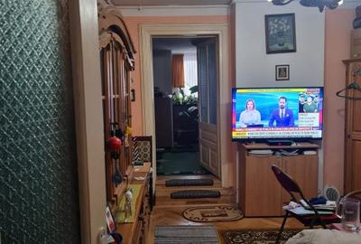 Apartament cu 3 camere în Centrul Istoric