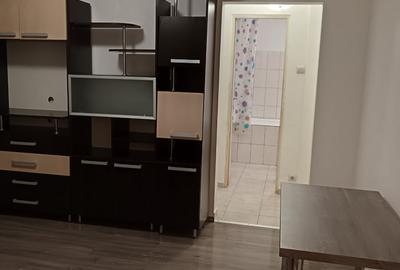 Apartament 2 camere, etaj 2 ! 42mp, ideal investitie! Baza 3 - 3