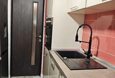 APARTAMENT DE LUX DECOMANDAT 3 CAMERE METROU GORJULUI - 7