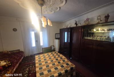 Proprietate completă cu teren 719 mp și construcții | Vânători-Neamț - 2