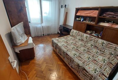 Apartament 4 camere – Bd. Chișinău, lângă Școala Gimnazială nr 4 - 11