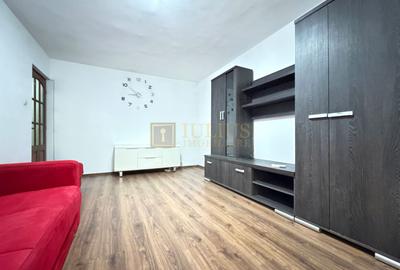 Apartament cu 3 camere decomandat, mobilat în Soarelui
