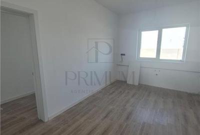 DUPLEX INDIVIDUAL -   Despartit prin camera Tehnica  - bucatarie inchisa -  2 Fr - 15