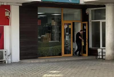 1 Mai - Ion Mihalache - MEGA IMAGE - 110 mp - pret 2000 euro - 3