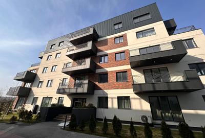 Apartament cu 3 camere semidecomandat în Vest