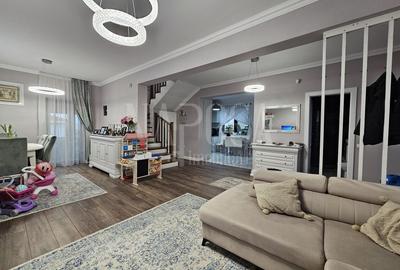 Casă individuală cu 4 camere în Dezmir