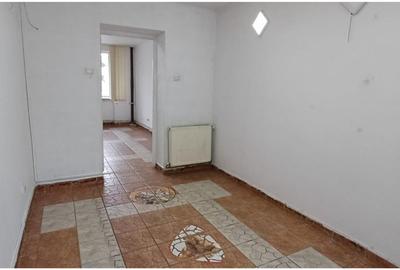Spatiu comercial Calea Bucuresti - 5