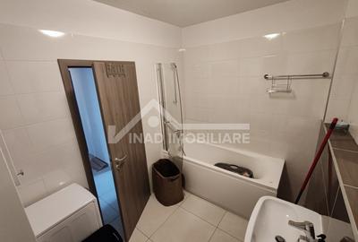 Apartament cu 3 camere, 2, bai, balcon si terasa, Str. Constanta - 12
