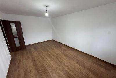 Ap 2 cam, 60 mp utili, et 2/3, hol patrat logie si balcon,renovat ! - 6