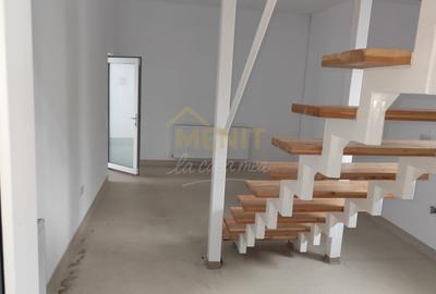 Spatiu de inchiriat central Baicoi - 5