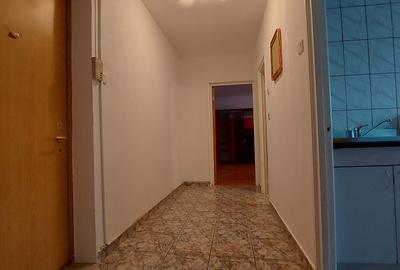 Inchiriere 2 camere P-ta Alba Iulia - Matei Basarab - 9