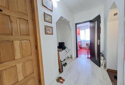 Apartament 3 camere podu ros - 3