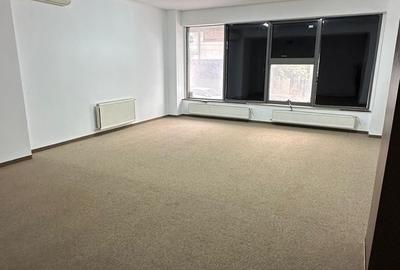 Spațiu comercial de 250mp în zona ICIL/CASA DE CULTURA , pretabil birouri - 5