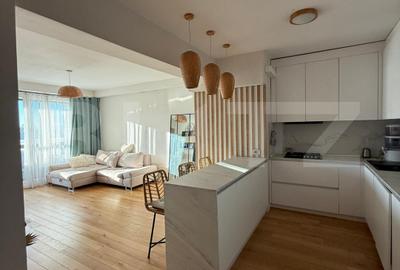 Apartament cu 2 camere semidecomandat, mobilat în Zorilor