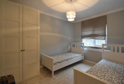 Vand apartament cu trei camere  bloc nou Aradului - 9