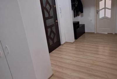 STRADA BABADAGL -3 CAMERE DECOMANDAT, 65 MP. - 12