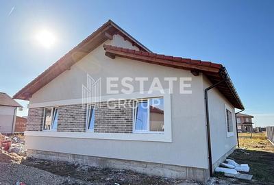 Casă individuală cu 4 camere în Moșnița Nouă