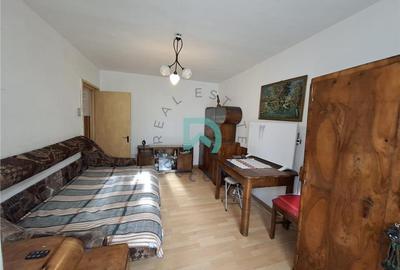 Apartament 3 camere Astra, decomandat, etaj intermediar,Calea Bucuresti - 2