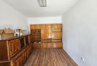 Casă individuală, 6 camere, teren generos, Sânandrei - central, comision 0% - 11