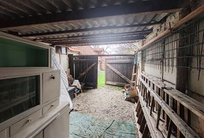 Casa 4 camere libera la vanzare GHIMBAV - 22
