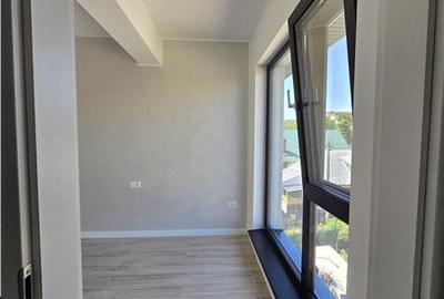 De inchiriat: Penthouse 4 camere 118 mp - etaj 3/3 | Terasa 19,2 mp. 3,8 km fata - 10