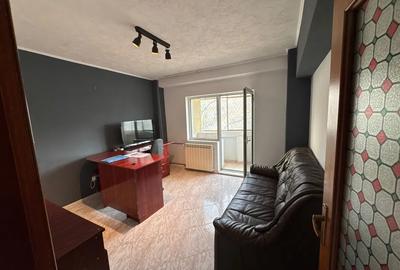 UNIRII -P-ta Alba Iulia -ETAJ 1 - PRET 185 000Euro - 58 MP BLOC NOU - 6