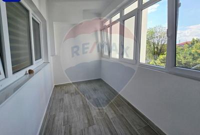 Apartament 4 camere de închiriat – Bd. Unirii / Str. Vulturilor 25 - 14