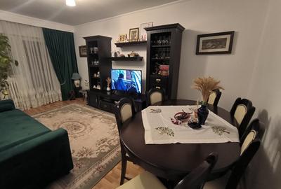 Apartament 3 camere decomandat cu doua balcoane- cartier Grui - 1